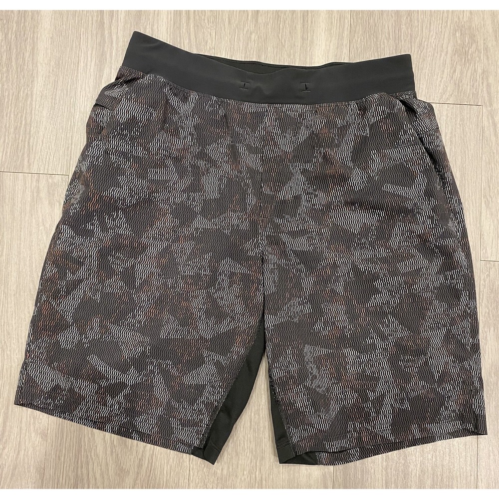 Lululemon THE Linerless Shorts 9" Mens Medium Athletic Gray Patterned Workout